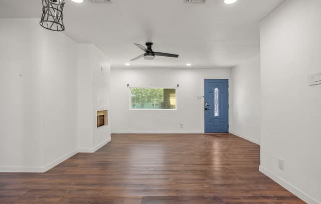 4-bedroom rental at 111 Ashford in San Antonio, TX — photo 5