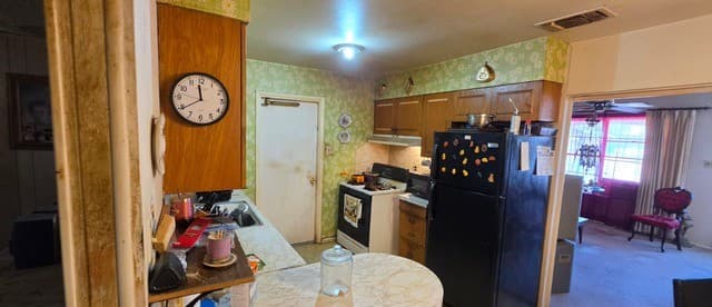3-bedroom rental at 5414 Boatman in Kirby, TX — photo 5