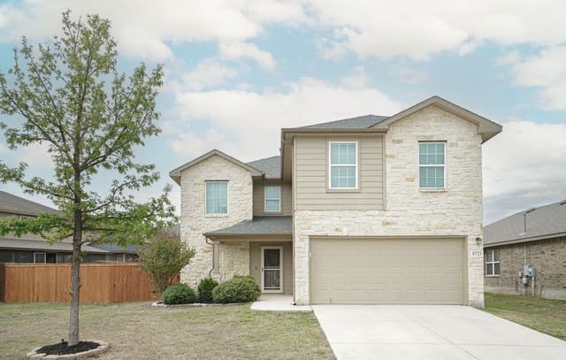 3-bedroom rental at 8723 Addison in San Antonio, TX — photo 1