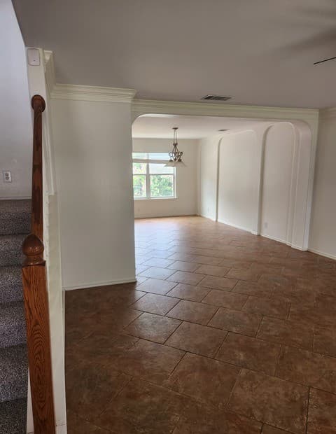 4-bedroom rental at 10519 Cougar Chase in San Antonio, TX — photo 4