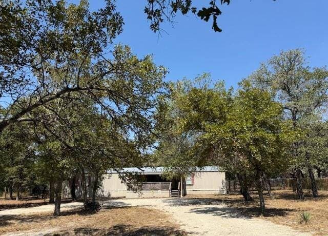 rental at 263 Hickory Hill in La Vernia, TX — photo 1