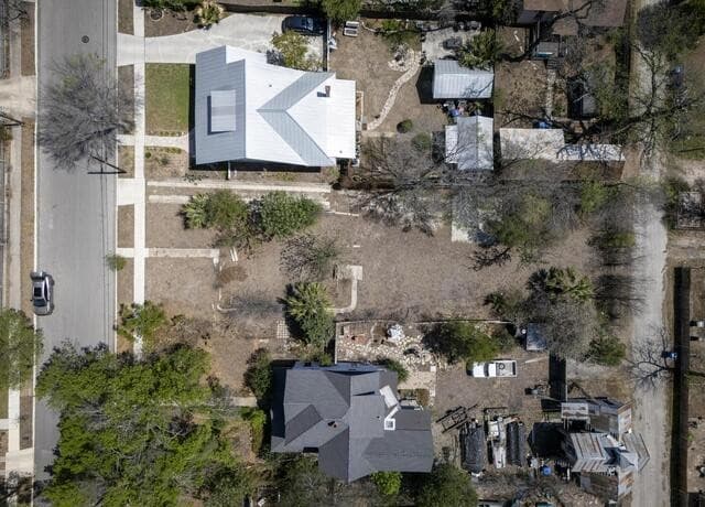 rental at 810 Mason in San Antonio, TX — photo 1