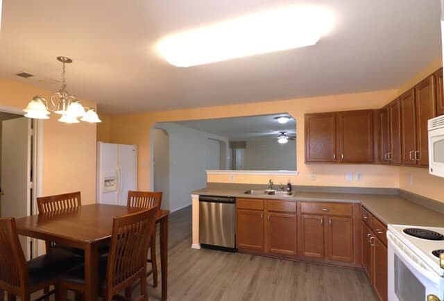 3-bedroom rental at 137 Willow Brook in Cibolo, TX — photo 5