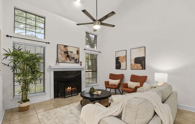 2-bedroom rental at 13019 Trent in San Antonio, TX — photo 1