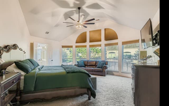 3-bedroom rental at 34 Sable Hts in San Antonio, TX — photo 3