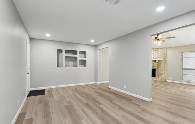 3-bedroom rental at 11815 Broadwood in San Antonio, TX — photo 4