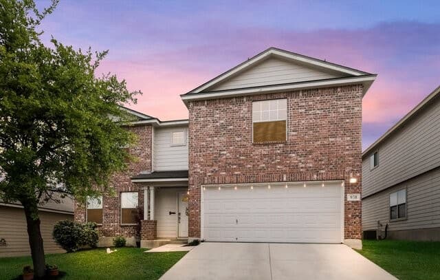 4-bedroom rental at 938 Magnolia Summit in San Antonio, TX — photo 1