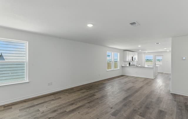 4-bedroom rental at 12252 Vaquera Bend in San Antonio, TX — photo 5
