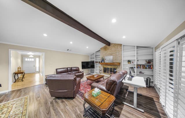 2-bedroom rental at 3006 Gailer in San Antonio, TX — photo 3