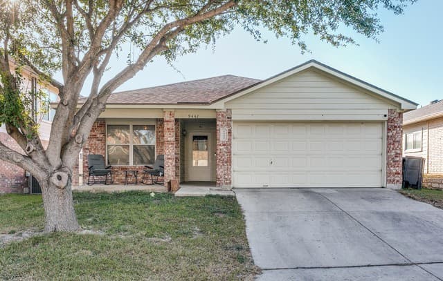 3-bedroom rental at 9442 Sage Terrace in San Antonio, TX — photo 1