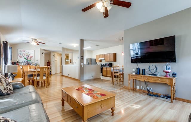 3-bedroom rental at 9442 Sage Terrace in San Antonio, TX — photo 4