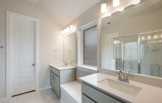 4-bedroom rental at 626 Foxbrook Way in Cibolo, TX — photo 5