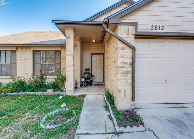 3-bedroom rental at 2612 Cedar in Schertz, TX — photo 3