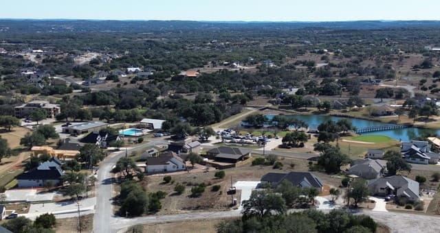 rental at 224 N Calvin Barrett in Blanco, TX — photo 2