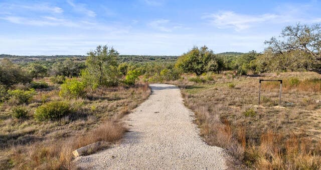 rental at 748 Whiskey Trail in Blanco, TX — photo 4