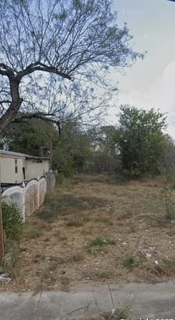 rental at 2716 Wayne in San Antonio, TX — photo 5