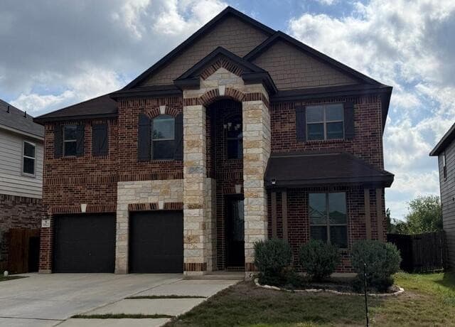 4-bedroom rental at 5822 Agave Spine in San Antonio, TX — photo 1