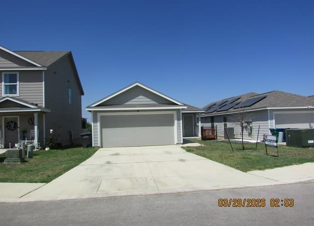 3-bedroom rental at 1243 Art Wall Way in San Antonio, TX — photo 1
