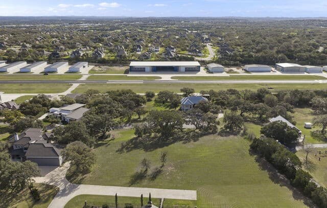 rental at 17 Boerne Stage Airfield in Boerne, TX — photo 2
