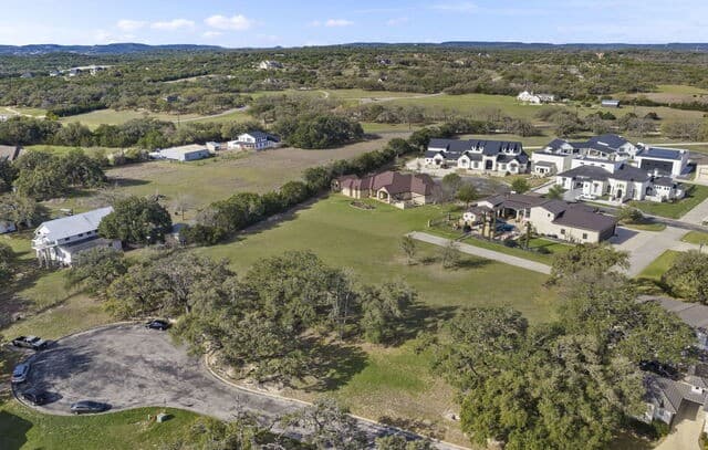 rental at 17 Boerne Stage Airfield in Boerne, TX — photo 4