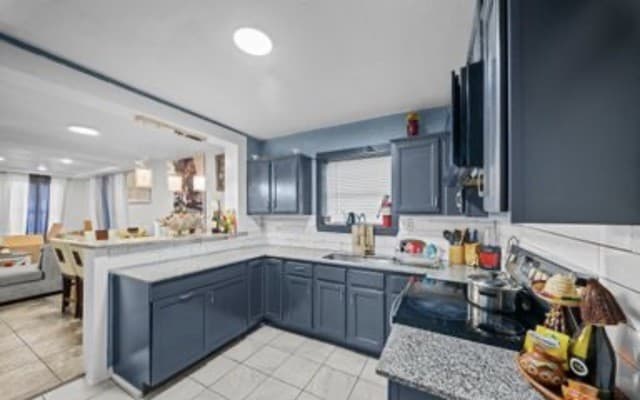 3-bedroom rental at 226 Aztec in San Antonio, TX — photo 5
