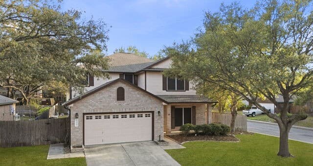3-bedroom rental at 6226 Stable Creek Dr in San Antonio, TX — photo 1