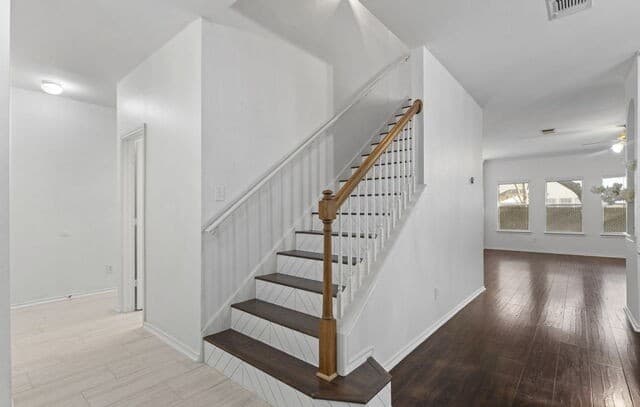 3-bedroom rental at 6226 Stable Creek Dr in San Antonio, TX — photo 5