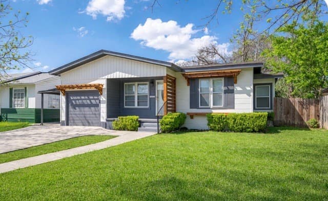 Home for sale at 723 Glamis in San Antonio, TX — photo 2