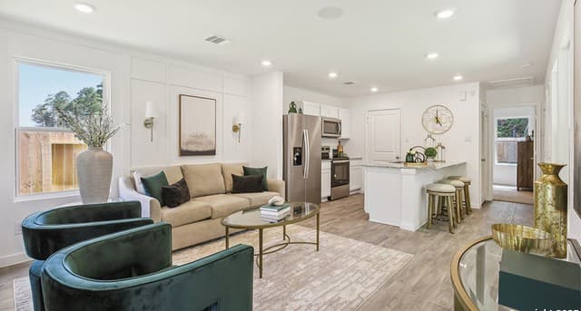 2-bedroom rental at 14824 Gold Lace Cactus in San Antonio, TX — photo 1
