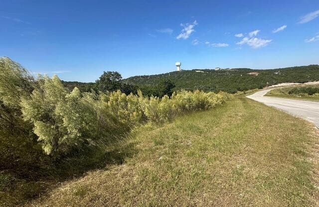 rental at 22217 Ravine Pass in San Antonio, TX — photo 2
