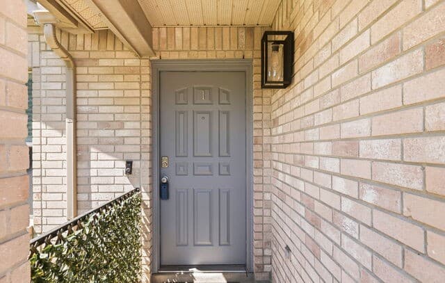 rental at 7025 Tourant in San Antonio, TX — photo 3