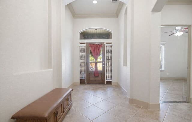4-bedroom rental at 12210 Old Stillwater in San Antonio, TX — photo 4