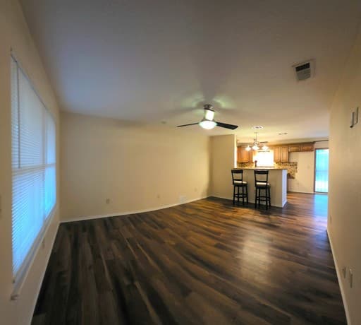 3-bedroom rental at 347 Bertetti in San Antonio, TX — photo 3