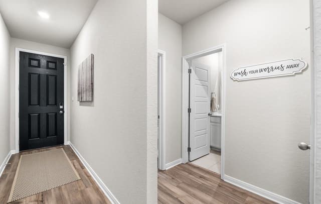 5-bedroom rental at 232 Colebrook in Cibolo, TX — photo 3