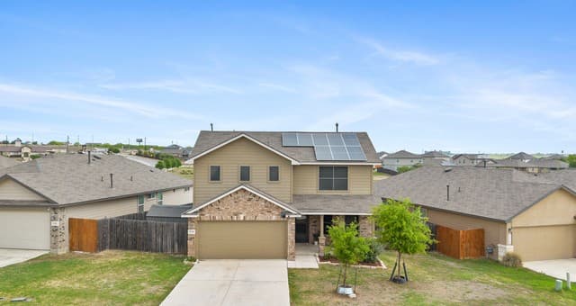 4-bedroom rental at 13118 Cadenza Creek in San Antonio, TX — photo 1