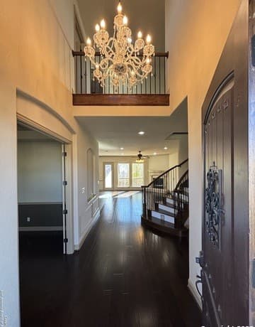 4-bedroom rental at 18910 Real Ridge in San Antonio, TX — photo 3