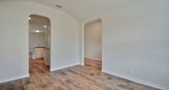 3-bedroom rental at 14759 Pearl Flats in San Antonio, TX — photo 3