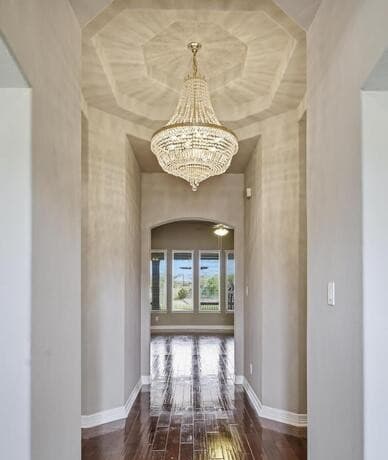 4-bedroom rental at 287 Cascade Trail in Castroville, TX — photo 4