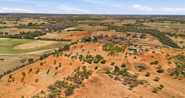 rental at TBD Cr 329 in Floresville, TX — photo 4