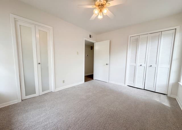 3-bedroom rental at 125 Scott in Universal City, TX — photo 4