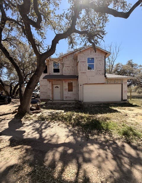 4-bedroom rental at 328 Primrose in Poteet, TX — photo 3