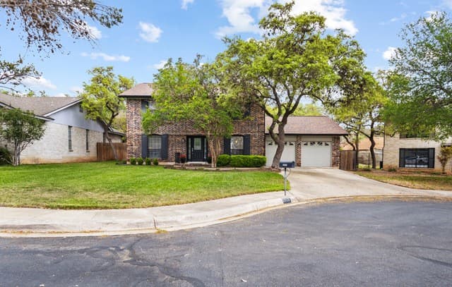 4-bedroom rental at 2515 Blue Quail in San Antonio, TX — photo 3