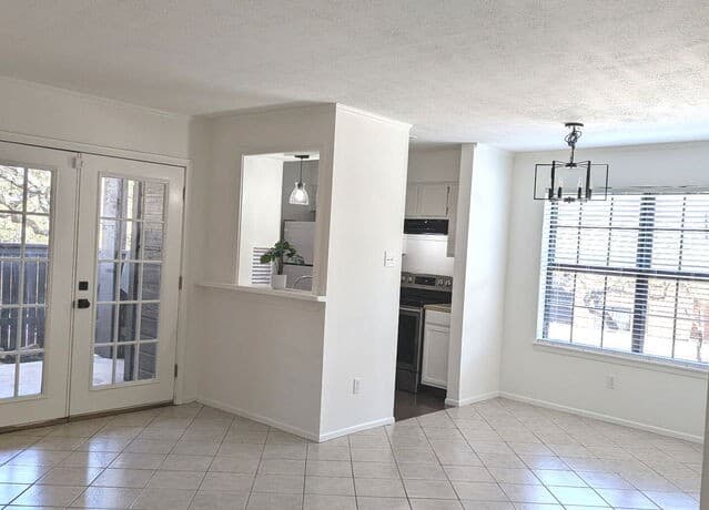 1-bedroom rental at 4212 Medical Unit 606 in San Antonio, TX — photo 1
