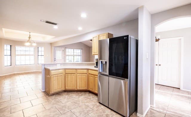 3-bedroom rental at 306 Yorktown in Pleasanton, TX — photo 1