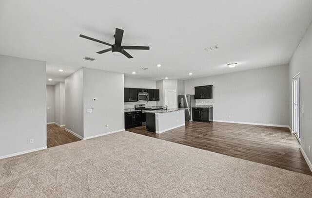 4-bedroom rental at 5132 Morning Graze in St Hedwig, TX — photo 3