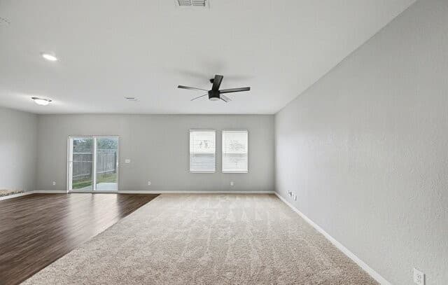 4-bedroom rental at 5132 Morning Graze in St Hedwig, TX — photo 4
