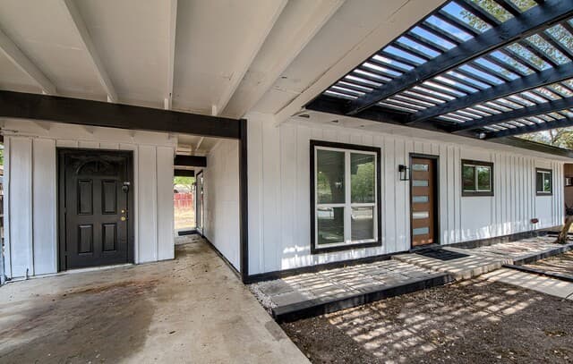 3-bedroom rental at 5027 Village Crst in San Antonio, TX — photo 4