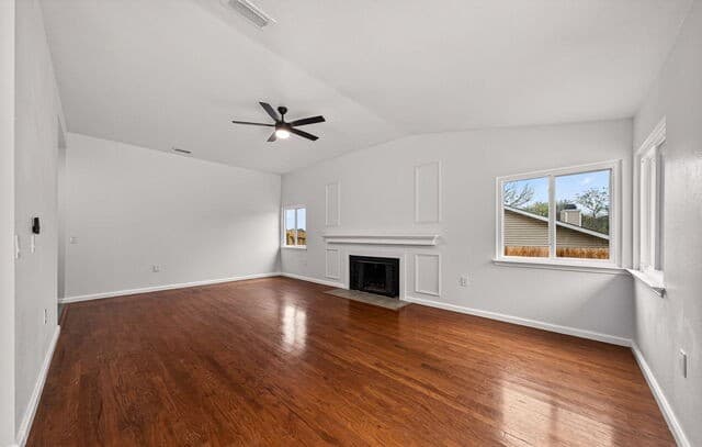 3-bedroom rental at 14706 Highland Peak in San Antonio, TX — photo 5