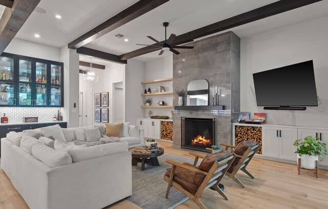 4-bedroom rental at 312 Frey St in Boerne, TX — photo 5
