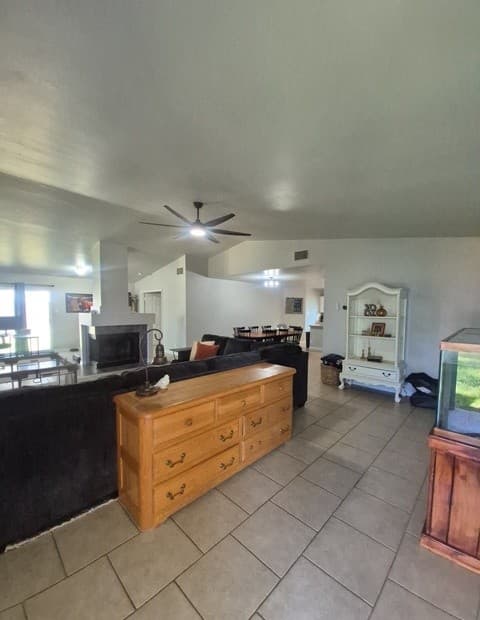3-bedroom rental at 15011 Enchanted Castle in San Antonio, TX — photo 2